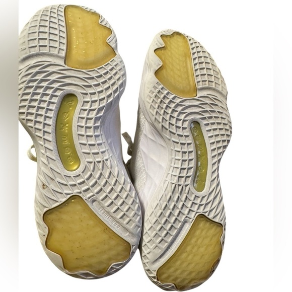 Donovan Mitchell D.O.N Issue 3 Size 10 - Picture 5 of 7